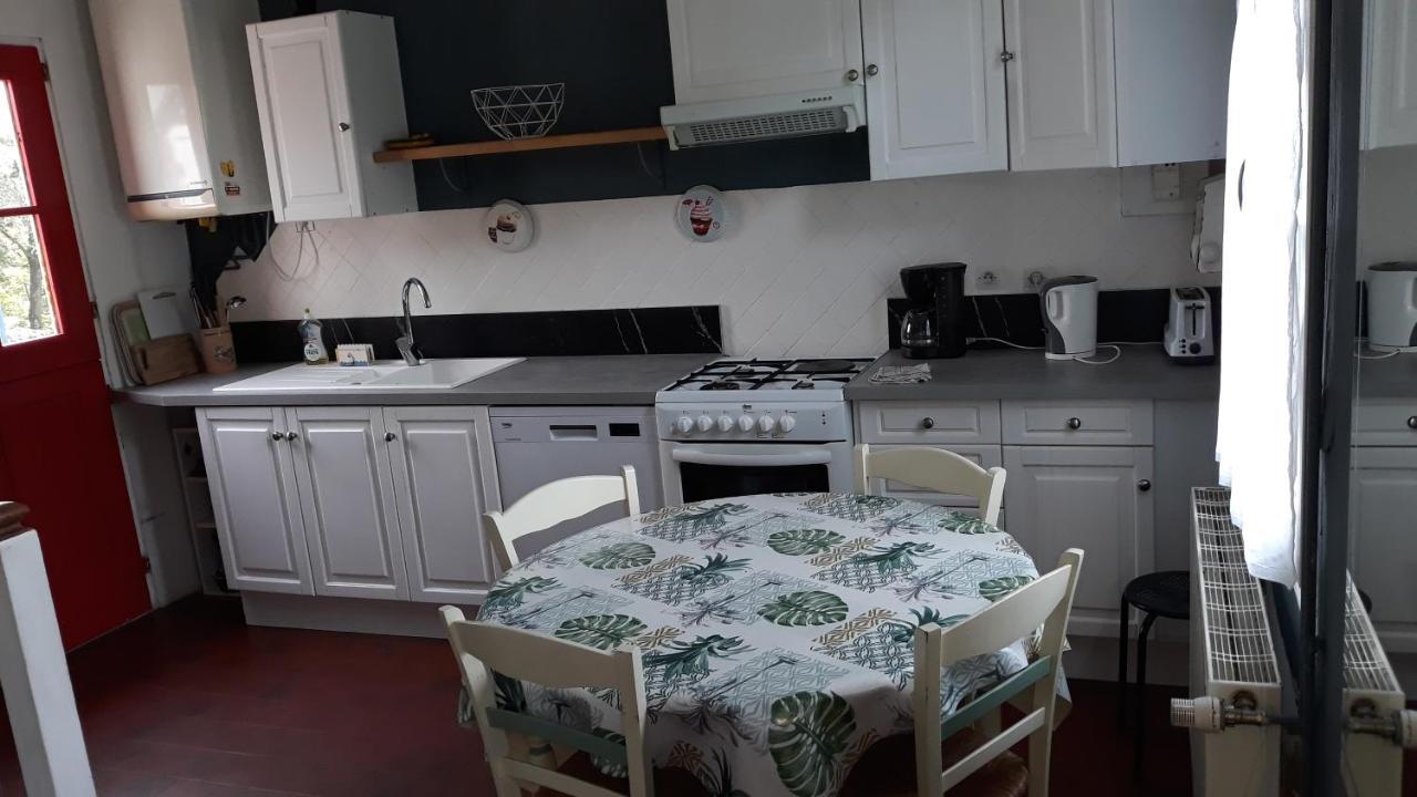 L'Escale Arquaise, La Maison Au Jardin Fleuri A 5 Min De Dieppe Arques-la-Bataille Екстериор снимка